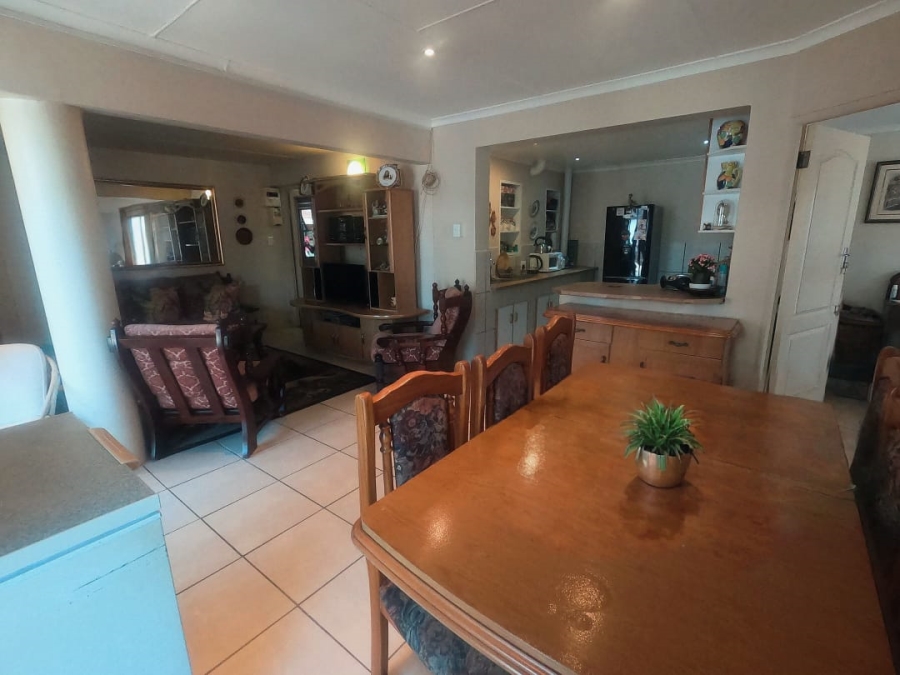 3 Bedroom Property for Sale in Fonteine Park Western Cape